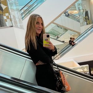 Meet your Posher, Cheryl